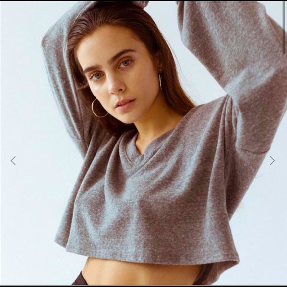 Joah Brown Tops - NWT!!!JB Long Sleeve Crop